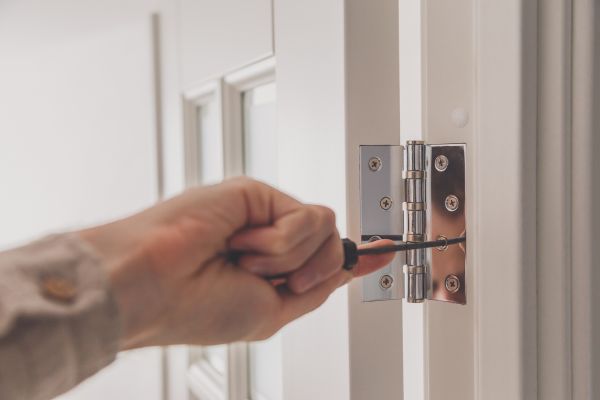 Hinge Repair in Littleton